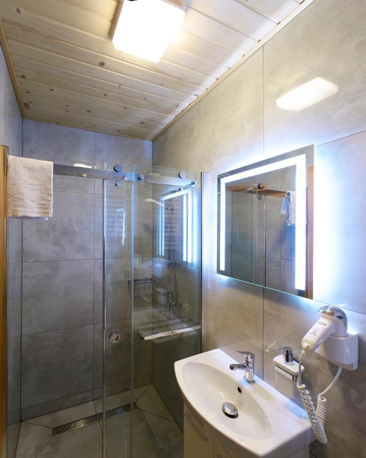 Дом для отпуска Nikos House Сромовце-Выжне Экстерьер фото